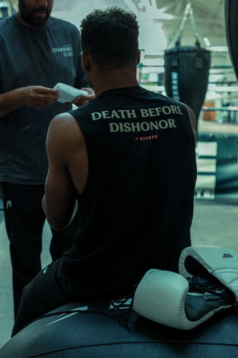 Death Before Dishonor 머슬 탱크탑 블랙