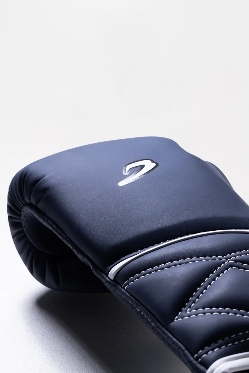 스트라이크 3 레이스업 복싱 글러브 블루/화이트